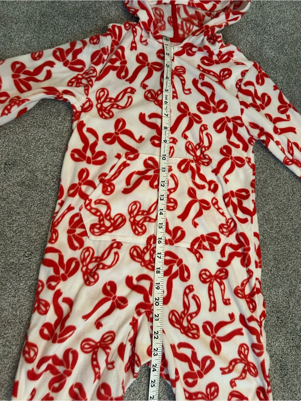 Cat & Jack White and Red Candy Cane Print Hooded One-Piece Pajamas size 6/7 NWT